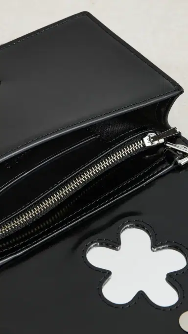 Marc Jacobs The Glam Mirror Mini Bag Black One Size | Thumbnail 6 Marc Jacobs The Glam Mirror Mini Bag Black One Size | Thumbnail 6