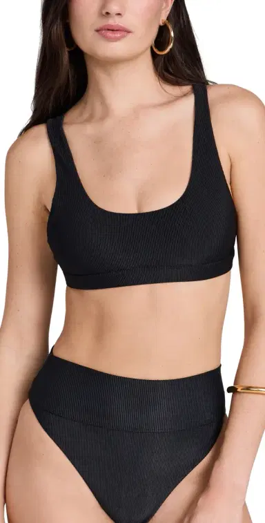 BEACH RIOT Peyton Bikini Top Black | Thumbnail 1 BEACH RIOT Peyton Bikini Top Black | Thumbnail 1