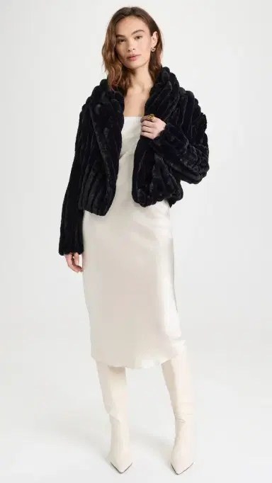 BLANKNYC Night Life Faux Fur Jacket Night Life | Thumbnail 5 BLANKNYC Night Life Faux Fur Jacket Night Life | Thumbnail 5