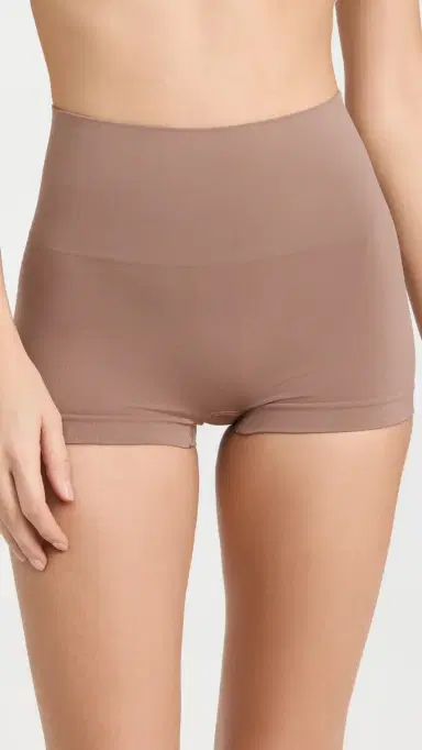 Spanx SPANXshape ExtraOrdinary Boyshort Cafe au Lait S | Thumbnail 2 Spanx SPANXshape ExtraOrdinary Boyshort Cafe au Lait S | Thumbnail 2