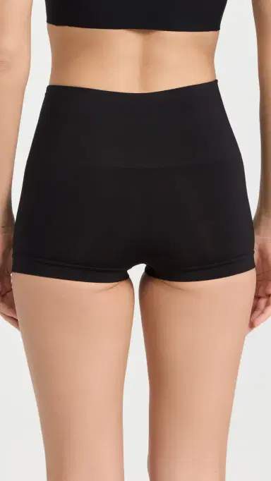 Spanx SPANXshape ExtraOrdinary Boyshort Very Black M | Thumbnail 3 Spanx SPANXshape ExtraOrdinary Boyshort Very Black M | Thumbnail 3