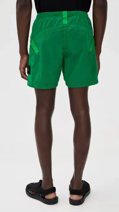 Stone Island Nylon Metal Shorts 5.5 Malachite 32 | Thumbnail 3 Stone Island Nylon Metal Shorts 5.5 Malachite 32 | Thumbnail 3