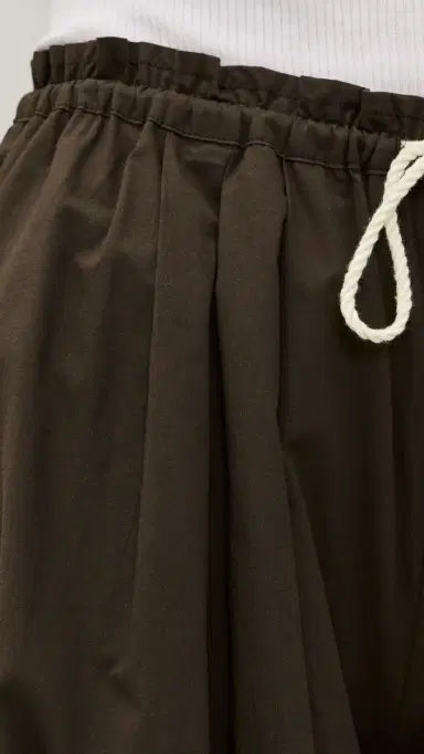 The Garment Bazaar Balloon Pants Chocolate | Thumbnail 6 The Garment Bazaar Balloon Pants Chocolate | Thumbnail 6