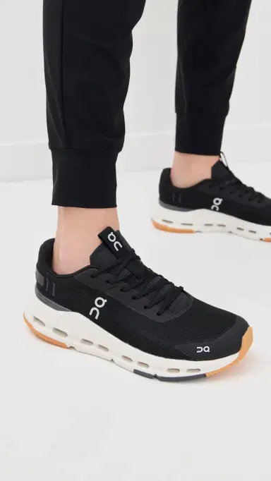 ON Cloudnova Form 2 Sneakers Black Ivory 6 | Thumbnail 3 ON Cloudnova Form 2 Sneakers Black Ivory 6 | Thumbnail 3