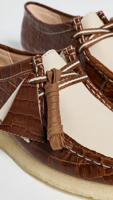 Clarks Wallabee Flats Tan Interest | Thumbnail 6 Clarks Wallabee Flats Tan Interest | Thumbnail 6