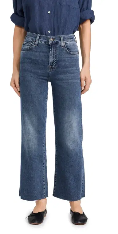 7 For All Mankind Cropped Alexa Jeans with Raw Cut Hem | Thumbnail 1 7 For All Mankind Cropped Alexa Jeans with Raw Cut Hem | Thumbnail 1