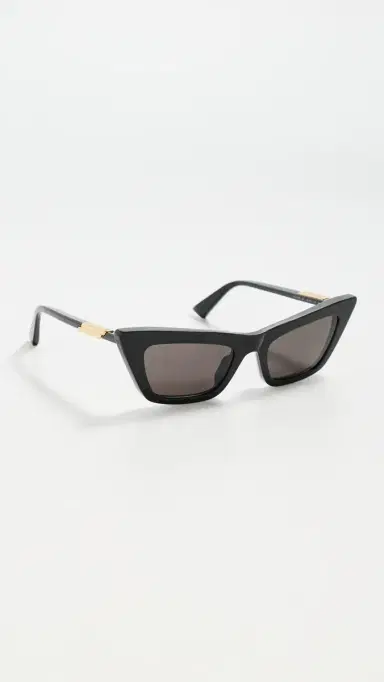 Bottega Veneta Snap Sunglasses Black-Black-Grey One Size | Thumbnail 4 Bottega Veneta Snap Sunglasses Black-Black-Grey One Size | Thumbnail 4