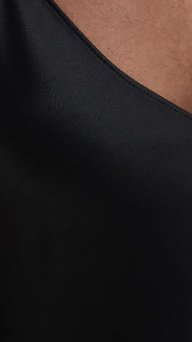 Éterne ila Maxi Dress Black | Thumbnail 6 Éterne ila Maxi Dress Black | Thumbnail 6