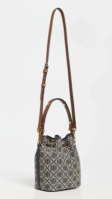 Tory Burch T Monogram Bucket Bag Tory Navy One Size | Thumbnail 4 Tory Burch T Monogram Bucket Bag Tory Navy One Size | Thumbnail 4