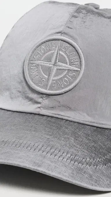 Stone Island Nylon Baseball Cap Pearl Grey | Thumbnail 4 Stone Island Nylon Baseball Cap Pearl Grey | Thumbnail 4