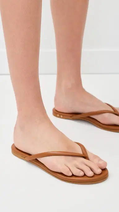 beek Sunbeam Flip Flops Tan | Thumbnail 3 beek Sunbeam Flip Flops Tan | Thumbnail 3