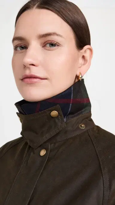 Barbour Acorn Wax Barn Jacket Olive/Classic 2 | Thumbnail 6 Barbour Acorn Wax Barn Jacket Olive/Classic 2 | Thumbnail 6