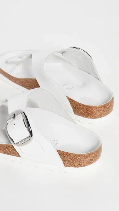Birkenstock Gizeh Big Buckle Sandals White | Thumbnail 4 Birkenstock Gizeh Big Buckle Sandals White | Thumbnail 4