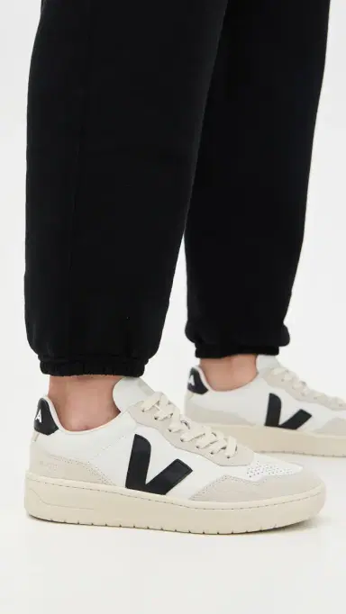 Veja V-90 Sneakers White/Black | Thumbnail 3 Veja V-90 Sneakers White/Black | Thumbnail 3