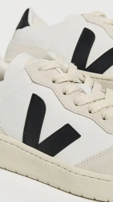 Veja V-90 Sneakers White/Black | Thumbnail 6 Veja V-90 Sneakers White/Black | Thumbnail 6