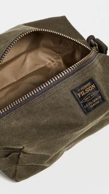 Filson Tin Cloth Toiletry Bag Otter Green One Size | Thumbnail 5 Filson Tin Cloth Toiletry Bag Otter Green One Size | Thumbnail 5