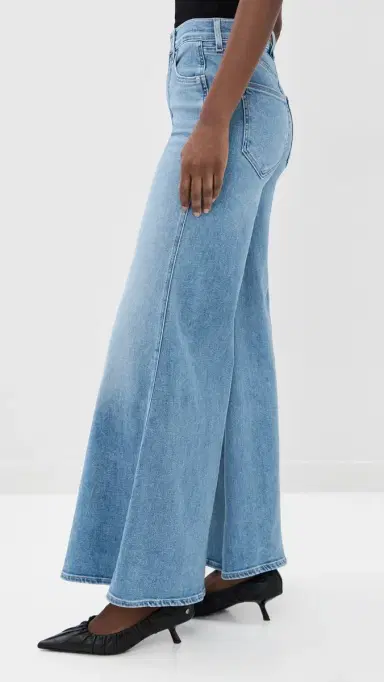 Veronica Beard Jean Jesse Ultra Flare Jeans | Thumbnail 4 Veronica Beard Jean Jesse Ultra Flare Jeans | Thumbnail 4