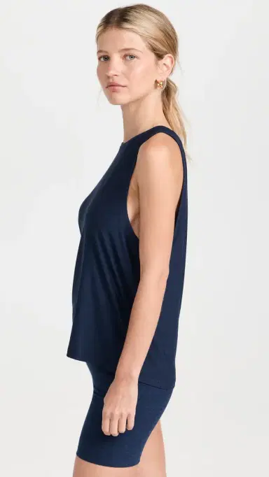 Beyond Yoga Featherweight Rebalance Tank Nocturnal Navy S | Thumbnail 4 Beyond Yoga Featherweight Rebalance Tank Nocturnal Navy S | Thumbnail 4