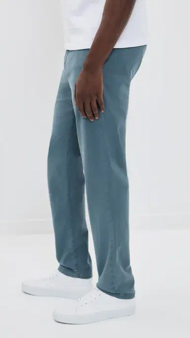 Faherty Coastline Chino Pants Deep Marine 36 | Thumbnail 4 Faherty Coastline Chino Pants Deep Marine 36 | Thumbnail 4