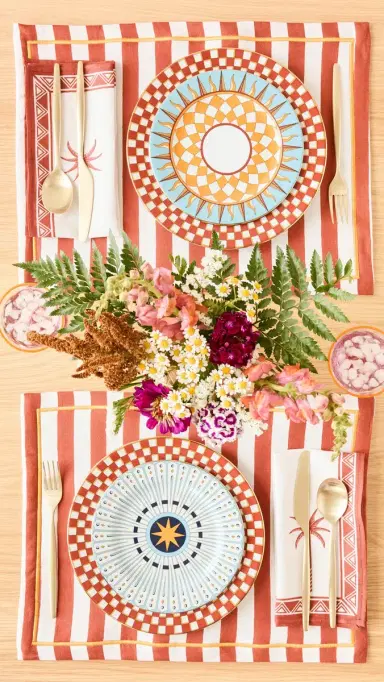 La DoubleJ Placemat Set of 2 Red and White One Size | Thumbnail 3 La DoubleJ Placemat Set of 2 Red and White One Size | Thumbnail 3