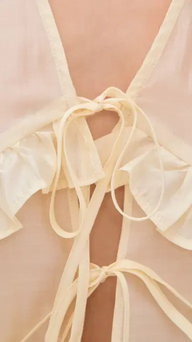 4th & Reckless Hattie Sheer Top Buttercream | Thumbnail 6 4th & Reckless Hattie Sheer Top Buttercream | Thumbnail 6
