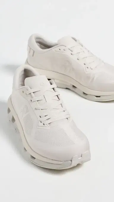 ON Cloudzone Sneakers Pearl/Truffle 9 | Thumbnail 5 ON Cloudzone Sneakers Pearl/Truffle 9 | Thumbnail 5