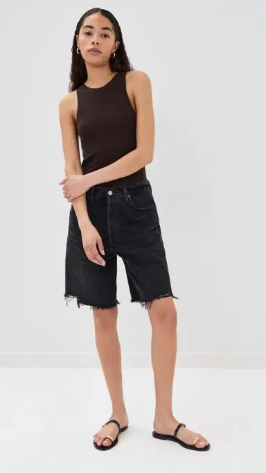 AGOLDE Indra Jean Shorts: Hip Slung Baggy Bounce | Thumbnail 5 AGOLDE Indra Jean Shorts: Hip Slung Baggy Bounce | Thumbnail 5