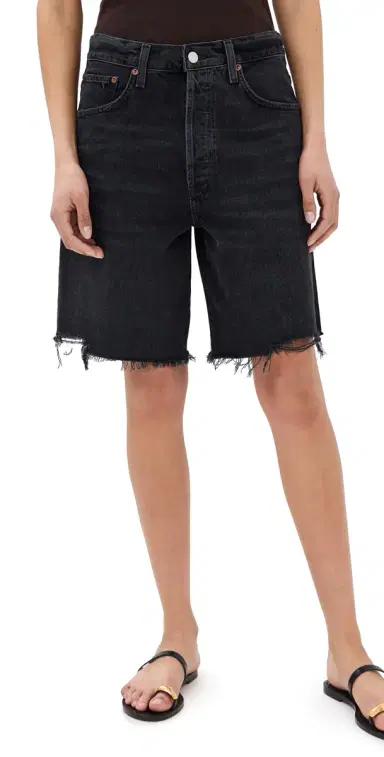 AGOLDE Indra Jean Shorts: Hip Slung Baggy Bounce | Thumbnail 1 AGOLDE Indra Jean Shorts: Hip Slung Baggy Bounce | Thumbnail 1