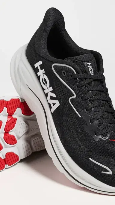 HOKA Clifton Sneakers Black / Silver | Thumbnail 5 HOKA Clifton Sneakers Black / Silver | Thumbnail 5