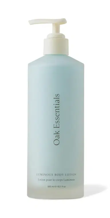 Oak Essentials Luminous Body Lotion No Color 10 oz/300mL | Thumbnail 1 Oak Essentials Luminous Body Lotion No Color 10 oz/300mL | Thumbnail 1