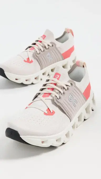 On Cloudswift 4 Sneakers Cream/Salmon | Thumbnail 5 On Cloudswift 4 Sneakers Cream/Salmon | Thumbnail 5