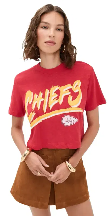 Junk Food Chiefs Thrill MN Crop Tee Licorice | Thumbnail 1 Junk Food Chiefs Thrill MN Crop Tee Licorice | Thumbnail 1