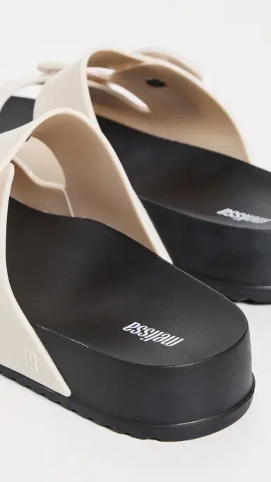 Melissa Cozy Jelly Slides Black/Beige 5 | Thumbnail 4 Melissa Cozy Jelly Slides Black/Beige 5 | Thumbnail 4