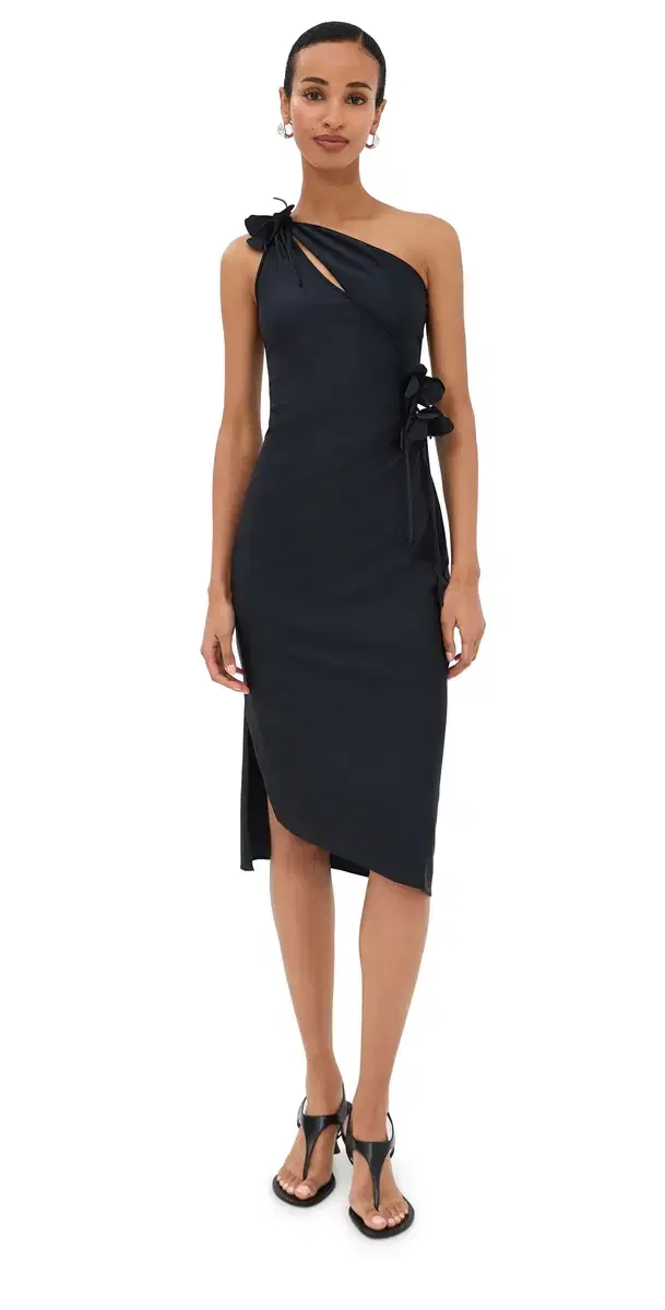 Asymmetric ini Flower Gown Black Asymmetric ini Flower Gown Black