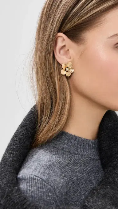 Kenneth Jay Lane Gold Flower Pierced Earrings Pearl One Size | Thumbnail 3 Kenneth Jay Lane Gold Flower Pierced Earrings Pearl One Size | Thumbnail 3