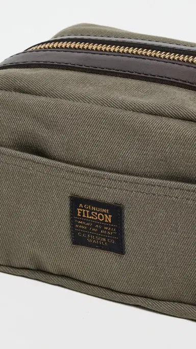 Filson Rugged Twill Toiletry Bag Otter Green One Size | Thumbnail 4 Filson Rugged Twill Toiletry Bag Otter Green One Size | Thumbnail 4