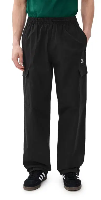 Adidas Trefoil Essentials Woven Pants Black/White S | Thumbnail 1 Adidas Trefoil Essentials Woven Pants Black/White S | Thumbnail 1