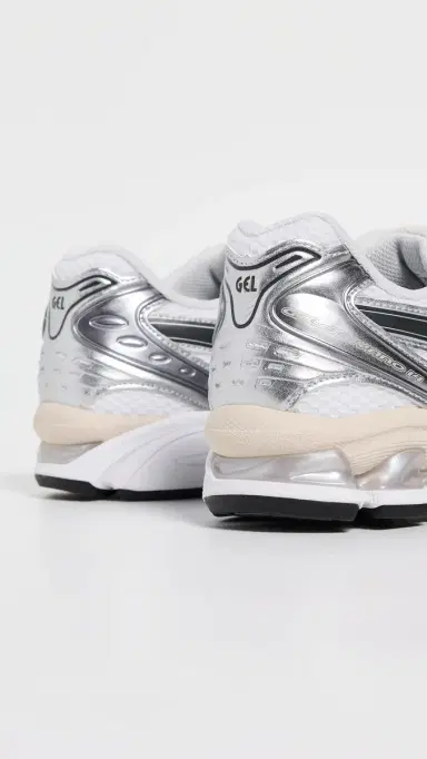 Asics Gel-Kayano 14 Sneakers White/Graphite Grey | Thumbnail 4 Asics Gel-Kayano 14 Sneakers White/Graphite Grey | Thumbnail 4