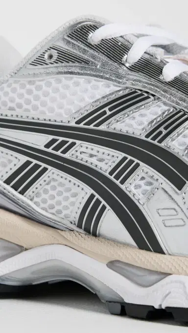Asics Gel-Kayano 14 Sneakers White/Graphite Grey | Thumbnail 6 Asics Gel-Kayano 14 Sneakers White/Graphite Grey | Thumbnail 6