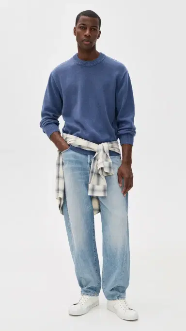 Alex Mill Gabriel Crew Neck Sweater In Cotton Linen Worn Denim | Thumbnail 5 Alex Mill Gabriel Crew Neck Sweater In Cotton Linen Worn Denim | Thumbnail 5