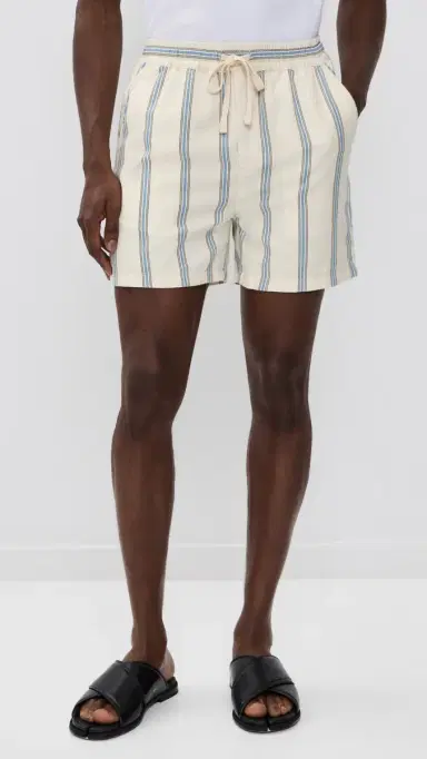 Les Deux Lawson Stripe Shorts 5 Eggnog White | Thumbnail 2 Les Deux Lawson Stripe Shorts 5 Eggnog White | Thumbnail 2