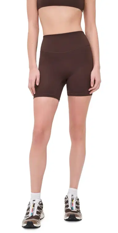FORM Core Shorts Espresso M | Thumbnail 1 FORM Core Shorts Espresso M | Thumbnail 1