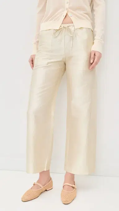 DONNI. DONNI. The Taffeta Drawstring Cargo Pants Creme L | Thumbnail 2 DONNI. DONNI. The Taffeta Drawstring Cargo Pants Creme L | Thumbnail 2