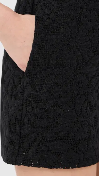 Veronica Beard Yadira Shorts Black | Thumbnail 6 Veronica Beard Yadira Shorts Black | Thumbnail 6