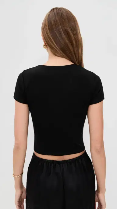 LE BOP Eloise Solid Crop Tee Black | Thumbnail 3 LE BOP Eloise Solid Crop Tee Black | Thumbnail 3