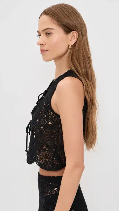 4th & Reckless Laurenne Top Black | Thumbnail 4 4th & Reckless Laurenne Top Black | Thumbnail 4