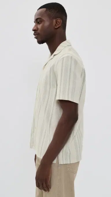 Faherty Oasis Knit Camp hirt age Beach tripe | Thumbnail 4 Faherty Oasis Knit Camp hirt age Beach tripe | Thumbnail 4