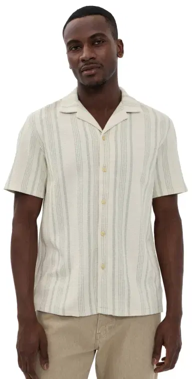 Faherty Oasis Knit Camp hirt age Beach tripe | Thumbnail 1 Faherty Oasis Knit Camp hirt age Beach tripe | Thumbnail 1