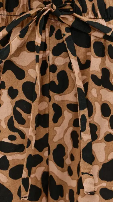 Natalie Martin Collection Tash Shorts Leopard Cotton | Thumbnail 6 Natalie Martin Collection Tash Shorts Leopard Cotton | Thumbnail 6