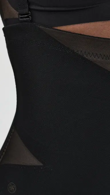 Honeylove Superpower Briefs Runway | Thumbnail 6 Honeylove Superpower Briefs Runway | Thumbnail 6